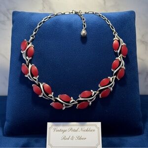 1950’s Vintage Red Lucite Thermoset Silver Tone Chocker Necklace